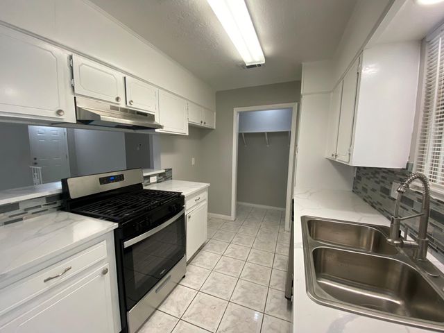 12730 Labelle Lane, Houston, TX 77015