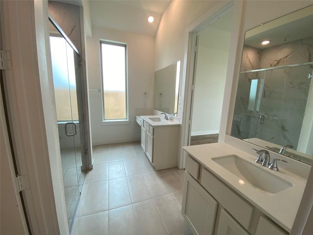 12226 Hyland Lane, Mont Belvieu, TX 77523