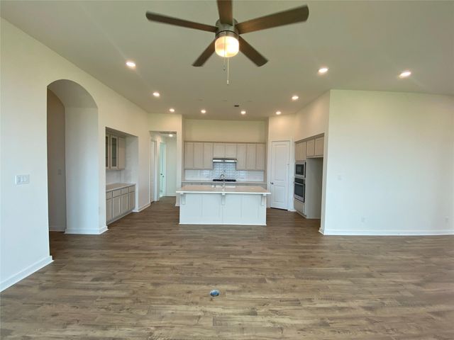 12226 Hyland Lane, Mont Belvieu, TX 77523