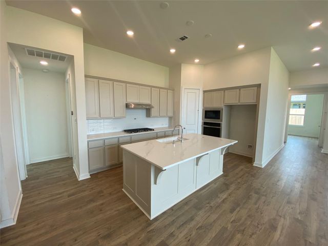 12226 Hyland Lane, Mont Belvieu, TX 77523