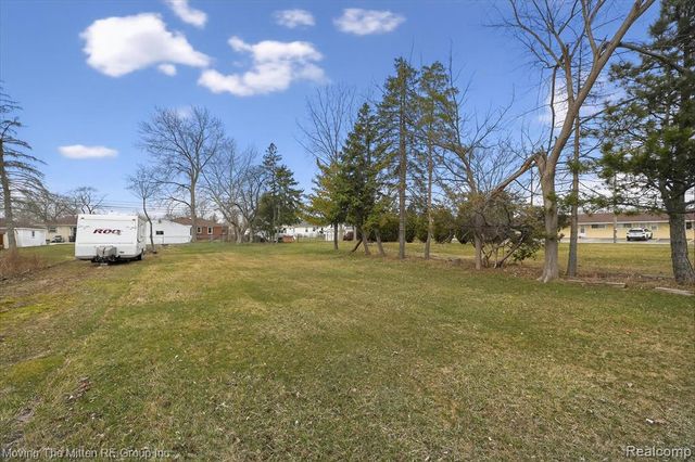 17049 Reno Street, Riverview, MI 48193