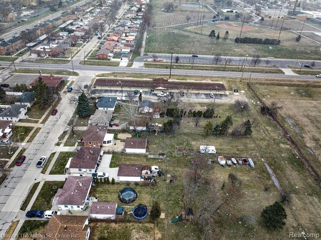 17049 Reno Street, Riverview, MI 48193