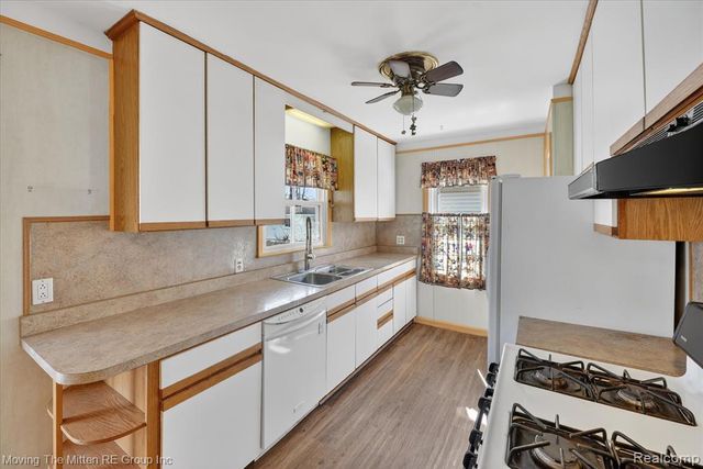 17049 Reno Street, Riverview, MI 48193