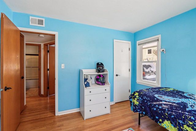 1545 S 171st STREET, New Berlin, WI 53151