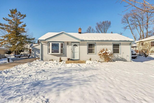 1545 S 171st STREET, New Berlin, WI 53151