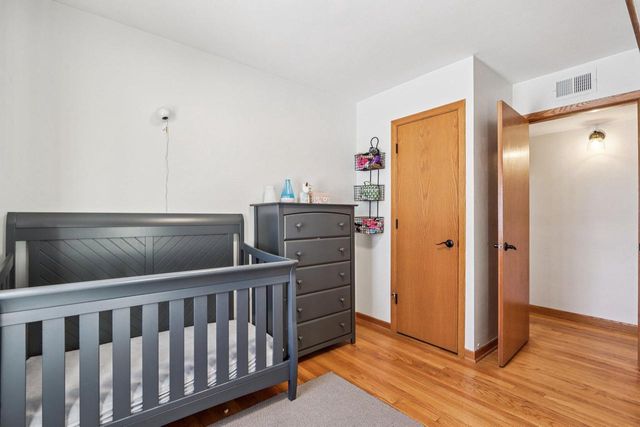 1545 S 171st STREET, New Berlin, WI 53151