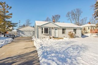 1545 S 171st STREET, New Berlin, WI 53151
