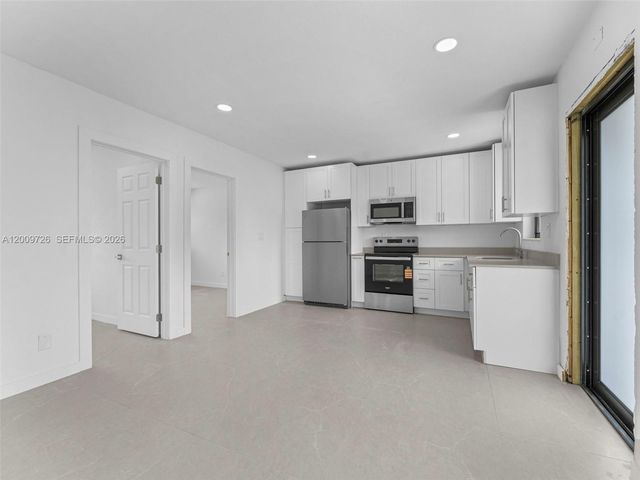 1370 W 29th St A, Hialeah, FL 33012