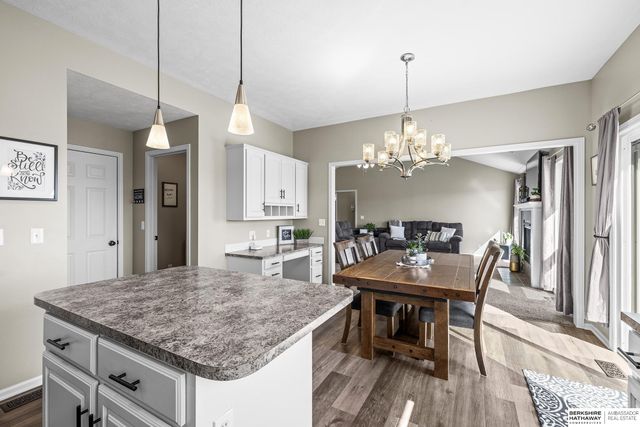 16013 Craig Avenue, Bennington, NE 68007