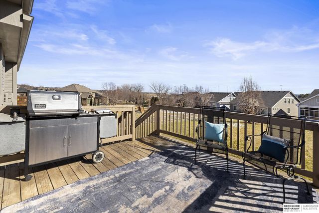 16013 Craig Avenue, Bennington, NE 68007