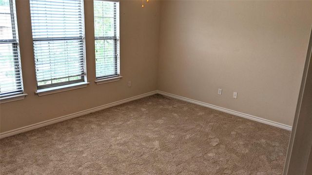 112 Sendero Drive, Huntsville, TX 77340