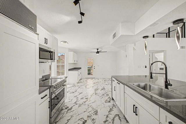 4321 E BROOKWOOD Court, Phoenix, AZ 85048