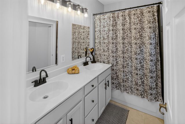 8049 Tangelo Drive, Boynton Beach, FL 33436