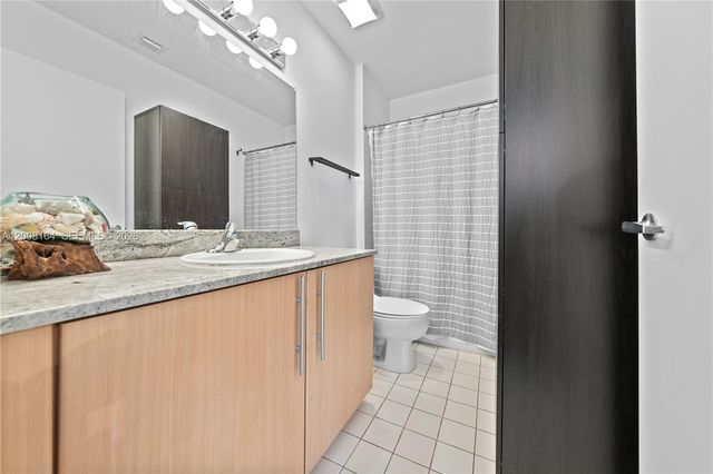 444 NE 30th St 602, Miami, FL 33137