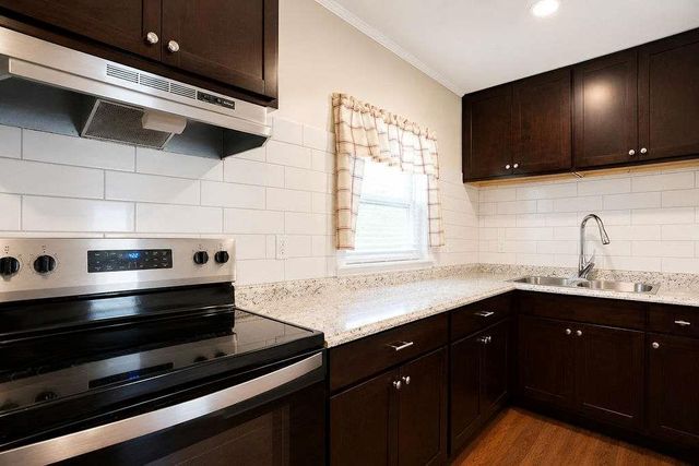 384 Ronthor Drive, Social Circle, GA 30025
