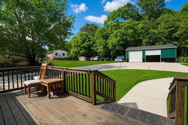 384 Ronthor Drive, Social Circle, GA 30025