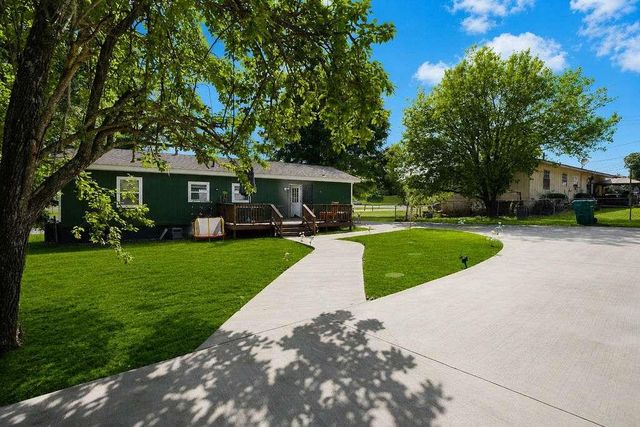 384 Ronthor Drive, Social Circle, GA 30025
