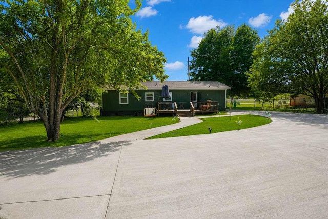 384 Ronthor Drive, Social Circle, GA 30025