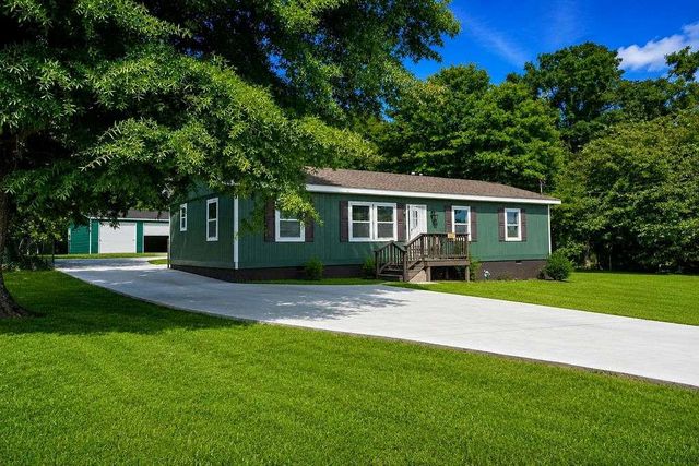 384 Ronthor Drive, Social Circle, GA 30025