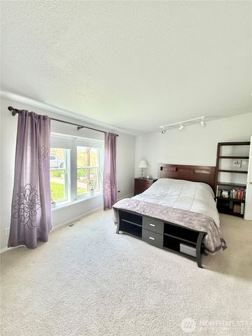 111 Johnson Creek Road, Omak, WA 98841