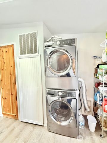 111 Johnson Creek Road, Omak, WA 98841