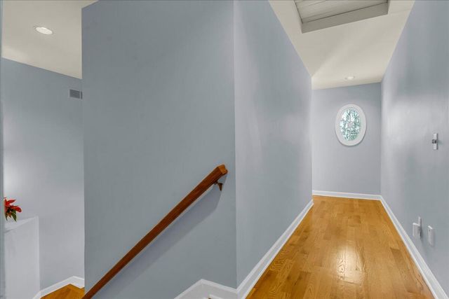 31495 Sleepy Hollow Lane, Beverly Hills, MI 48025