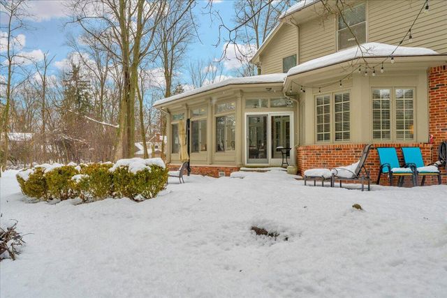 31495 Sleepy Hollow Lane, Beverly Hills, MI 48025