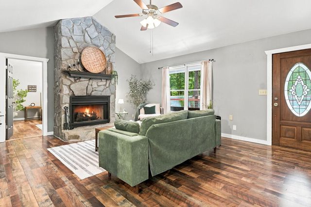 743 Timber Ridge Lane, Ellijay, GA 30540