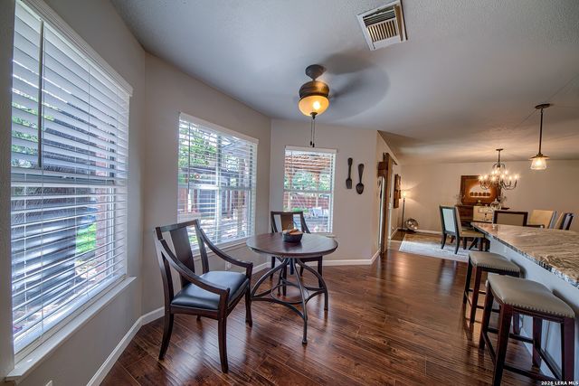 2422 Thrasher Oak, San Antonio, TX 78232
