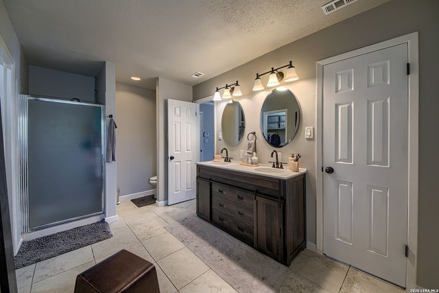 2422 Thrasher Oak, San Antonio, TX 78232