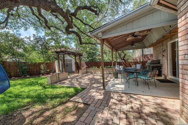 2422 Thrasher Oak, San Antonio, TX 78232