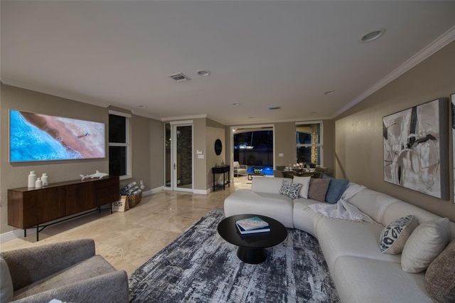 1215 NE 1st Street, Fort Lauderdale, FL 33301