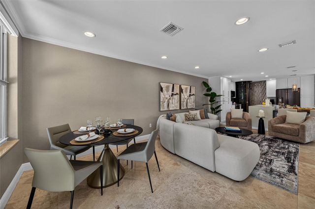 1215 NE 1st Street, Fort Lauderdale, FL 33301