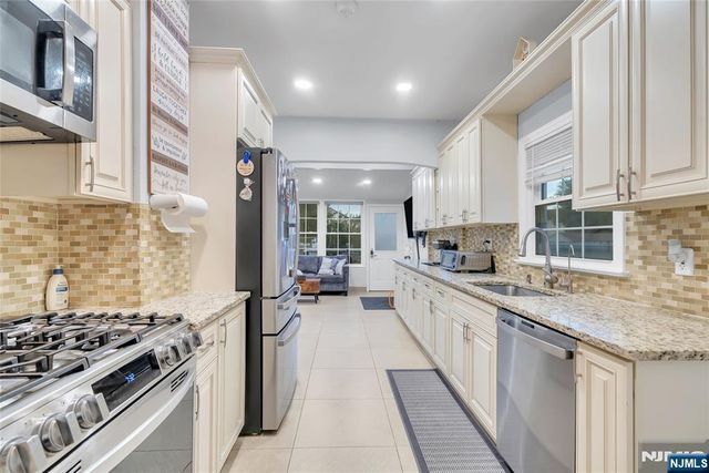 353 Page Avenue, Lyndhurst, NJ 07071