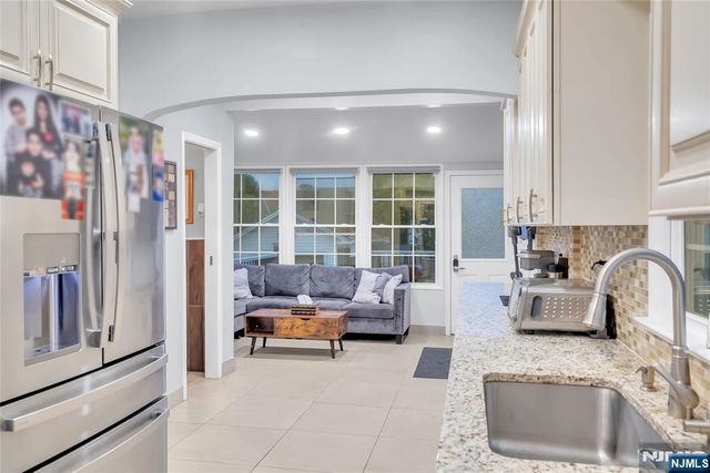 353 Page Avenue, Lyndhurst, NJ 07071