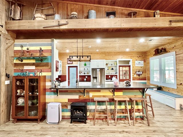 17 Mosley Lane, Huntsville, TX 77320