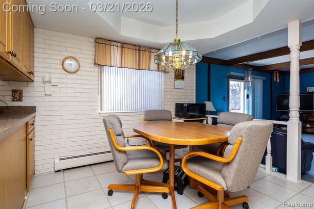 16632 Parklane Street, Livonia, MI 48154