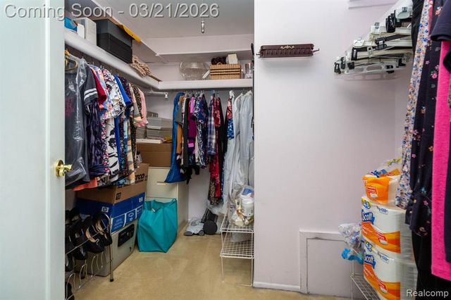 16632 Parklane Street, Livonia, MI 48154