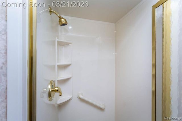 16632 Parklane Street, Livonia, MI 48154