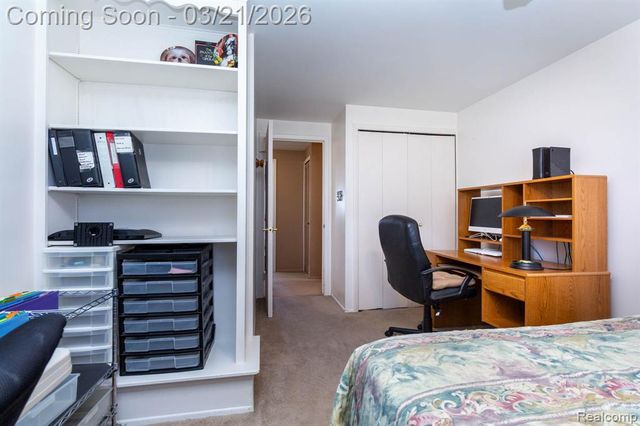 16632 Parklane Street, Livonia, MI 48154