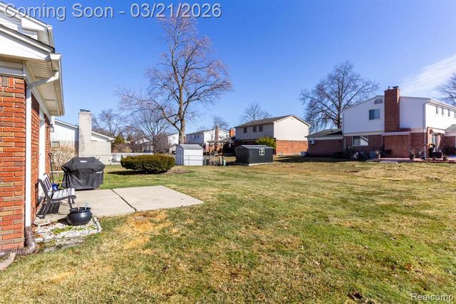 16632 Parklane Street, Livonia, MI 48154