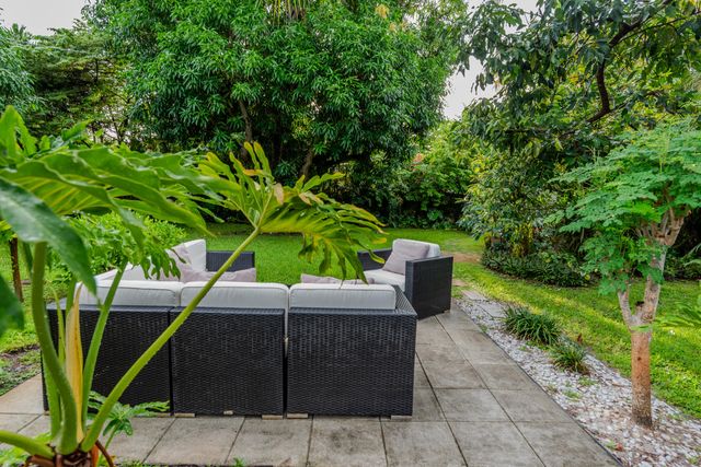 1401 NE 17th Way, Fort Lauderdale, FL 33304