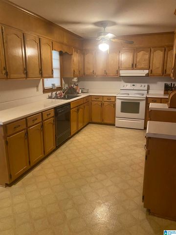 265 MCMILLAN STREET, Brent, AL 35034