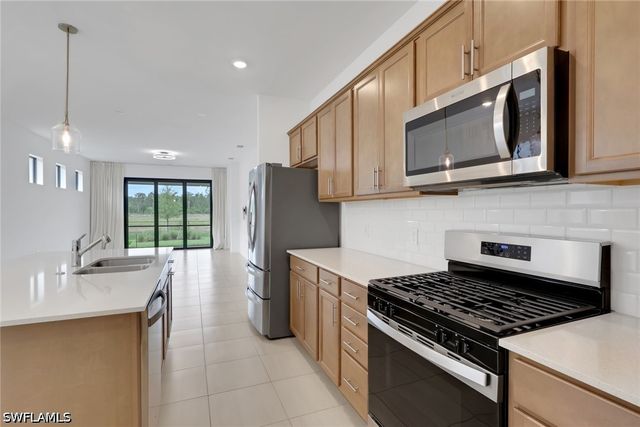 20789 Napa LOOP, Estero, FL 33928