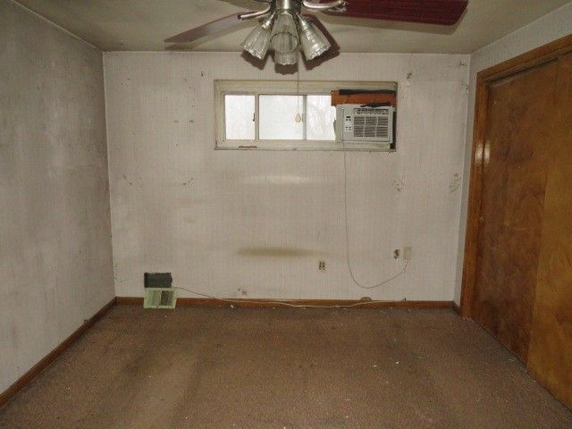 326 Jean Dr, Baldwin Boro, PA 15236