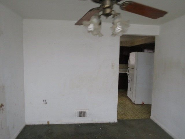 326 Jean Dr, Baldwin Boro, PA 15236