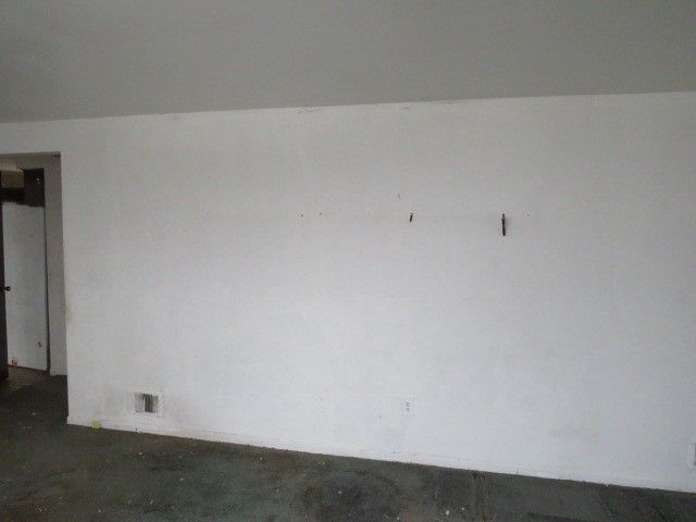 326 Jean Dr, Baldwin Boro, PA 15236