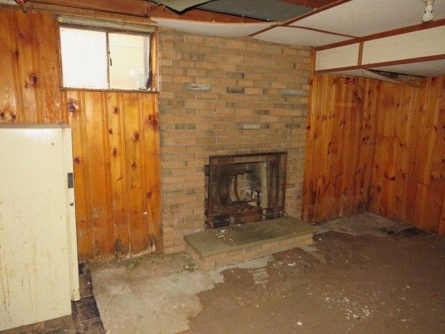 326 Jean Dr, Baldwin Boro, PA 15236