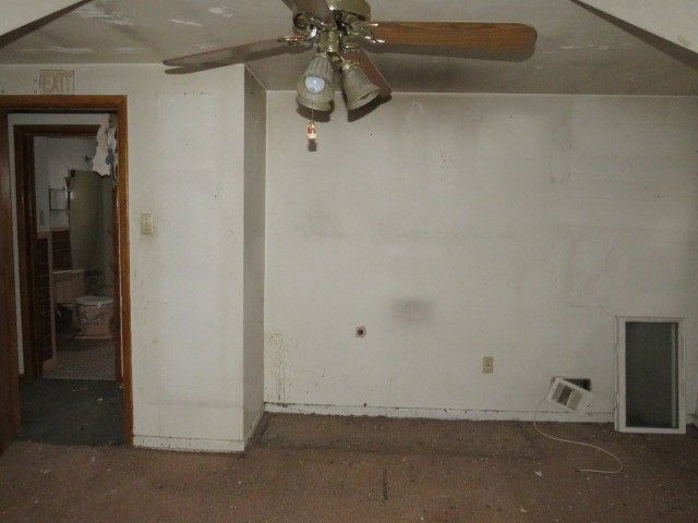 326 Jean Dr, Baldwin Boro, PA 15236