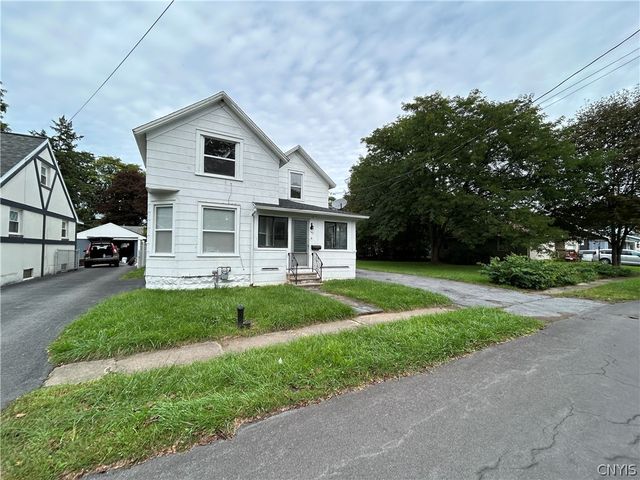 142 West Warrington Road, Syracuse, NY 13205